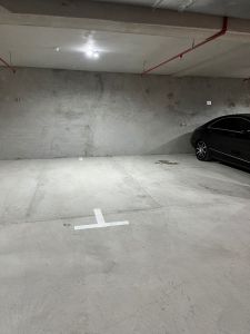 Garažno parking mesto u podzemnoj... 