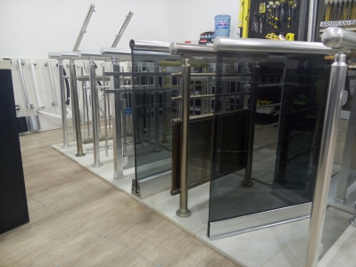 Prodajem Aluminijumske ograde.