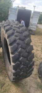 Gume za utovarivace i dizalice