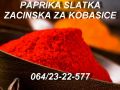 Paprika slatka mlevena, extra crvena. 