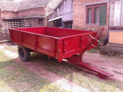 Pravim nove korpe za traktor,...