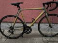 Prodajem drumski-trkački bicikl