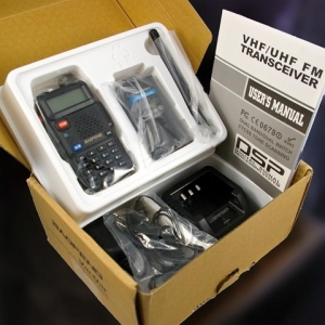 Baofeng UV-5R DUAL-BAND 5W