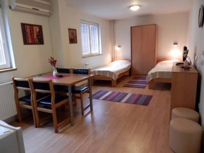Beograd, „Hotel Club Topcider”,...