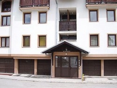 Izdajem apartman na Zlatiboru  U...