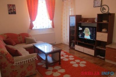 Trosoban Apartman Voštić Zlatibor Planina Autobusk