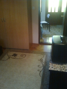 Izdajem apartman na Srebrnom jezeru....