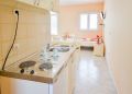 Izdajem lux namestene apartmane - Budva,