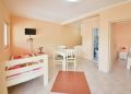 Izdajem lux namestene apartmane - Budva, 